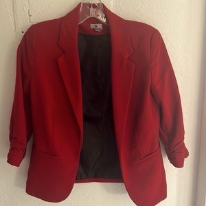 Red Scrunch 3/4 sleeve Blazer size S